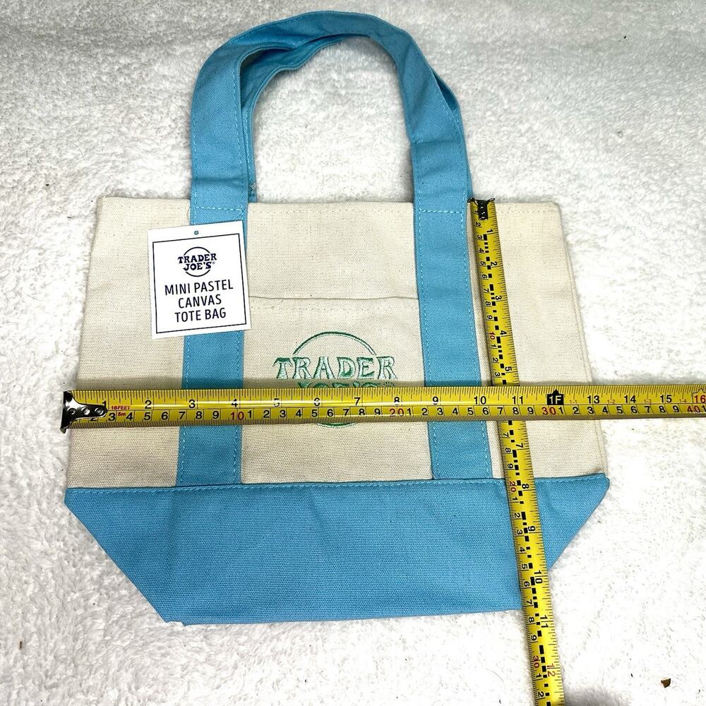Limited Edition 2026 Trader Joe’s Pastel Blue Mini Tote Rare Collection NWT - Picture 2 of 2